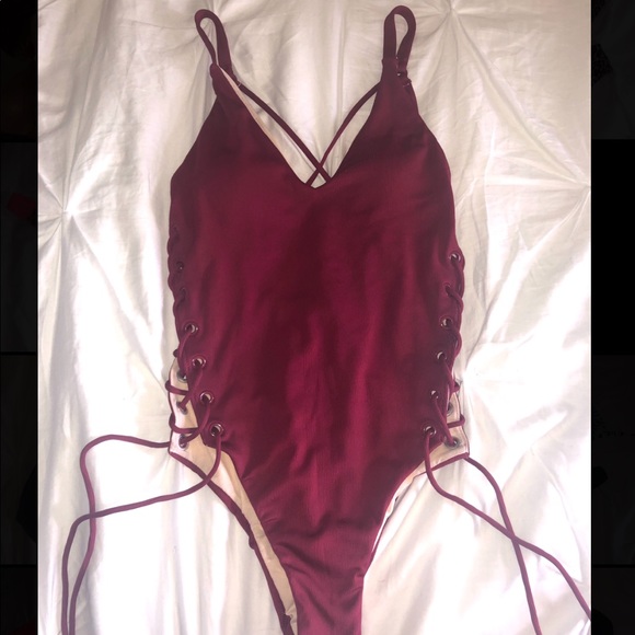 L.A HEARTS Bathing suit - Picture 1 of 3